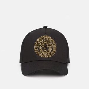 NWOT STUDDED MEDUSA BASEBALL CAP
